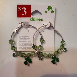 3 for $15 💚Claire's Green Shamrock Hoop Earrings
